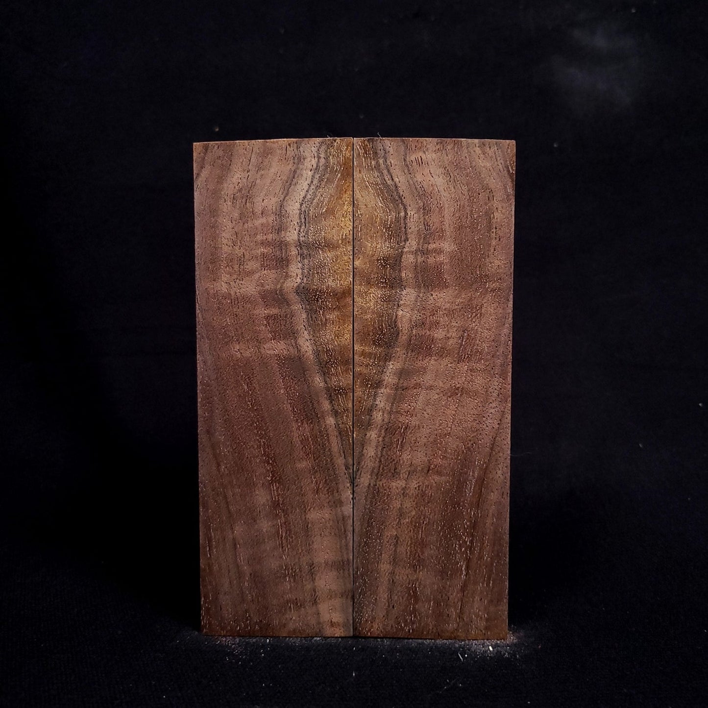 #1088 - Curly Claro Walnut - RockSolid Scales -