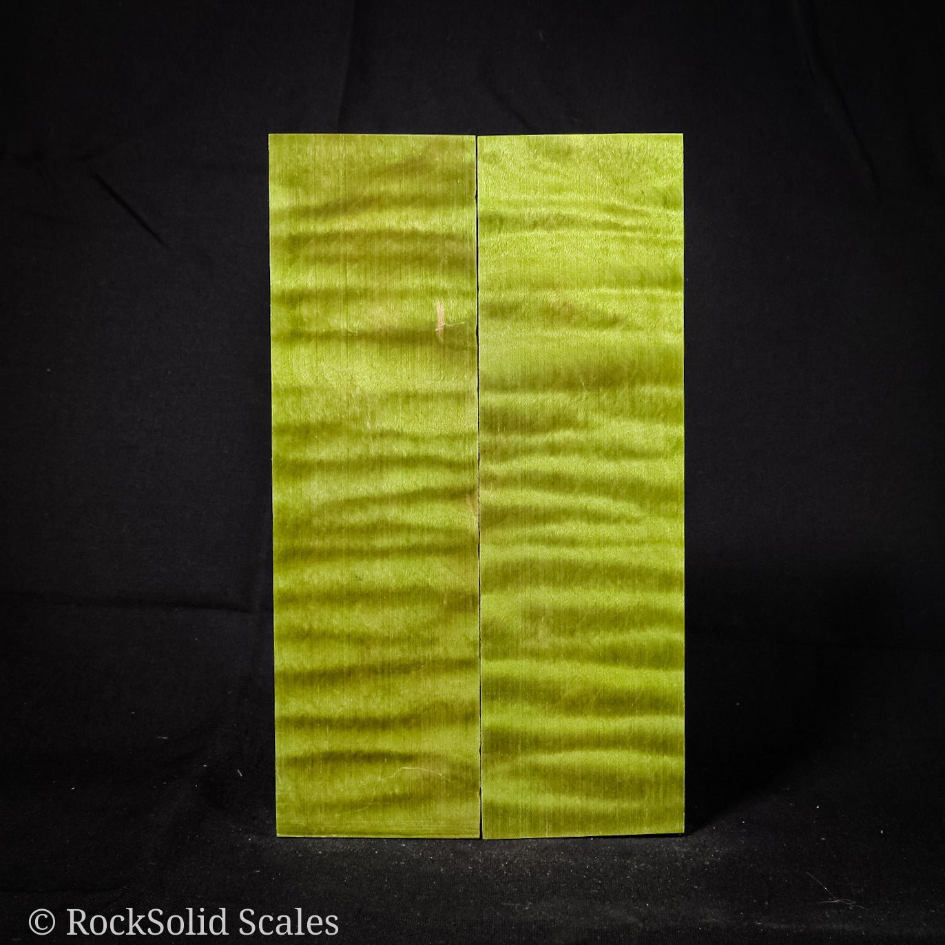 #2147 - Granny Smith Curly Maple - RockSolid Scales -