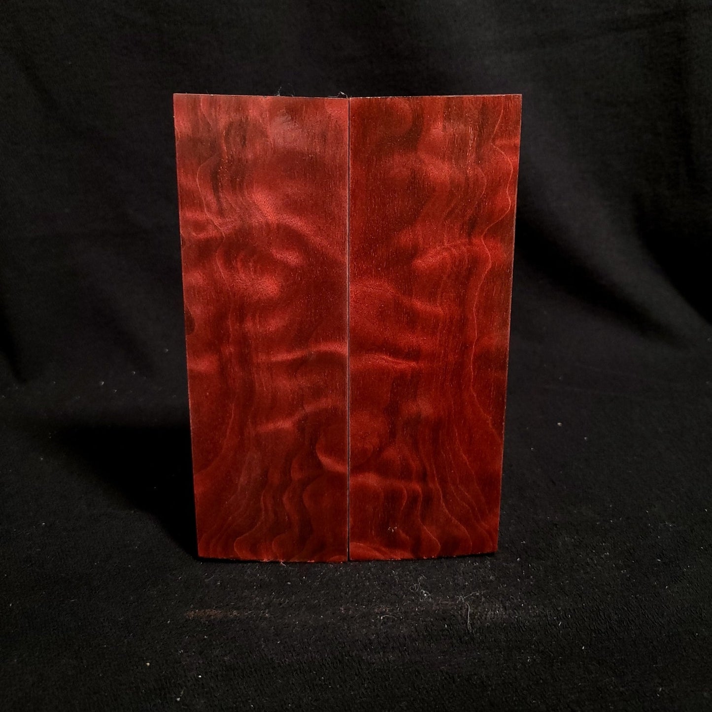 #855 - redruM Crimson Quilted Maple - RockSolid Scales -