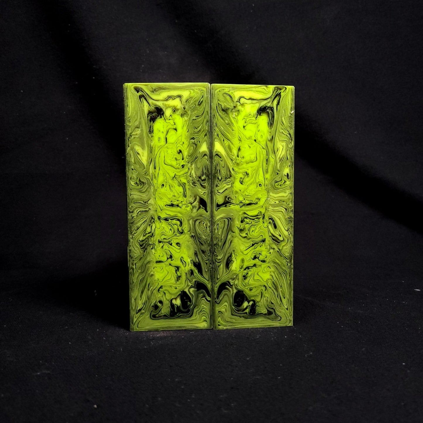 R56 - Electric Zombie Resin Scales - RockSolid Scales -